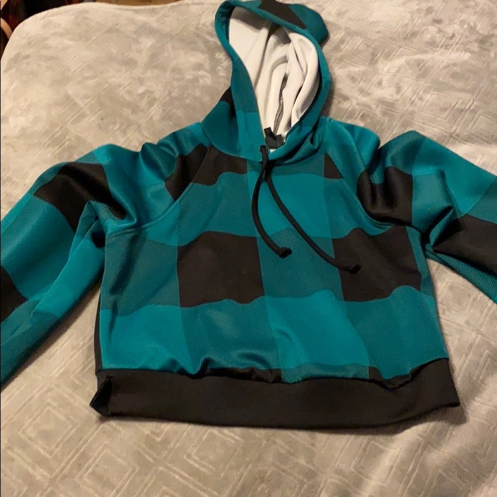 Plaid green crop top hoodie